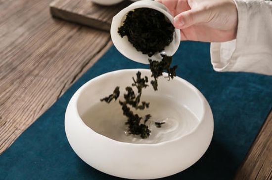茶洗与茶盂区别图片，怎样使用茶盂和茶洗