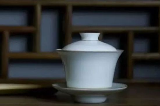 三才盖碗的由来，三才盖碗怎么喝茶？