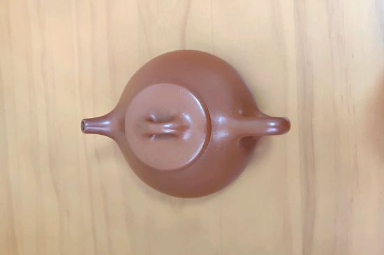 正宗紫砂壶多少钱一套，一套正宗宜兴紫砂壶什么价格