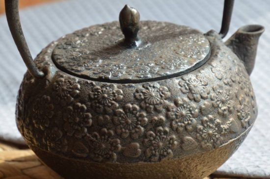 日本新铁壶多少钱一个，如何选购铁壶