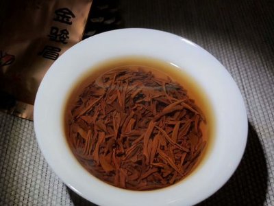 金骏眉几年可以算陈茶，金骏眉新茶好还是老茶