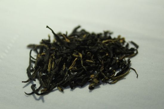 红茶放置10年还能喝吗，多年过期红茶居然还能喝？