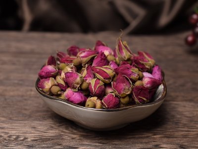 玫瑰花茶能丰胸吗，天然丰胸花茶