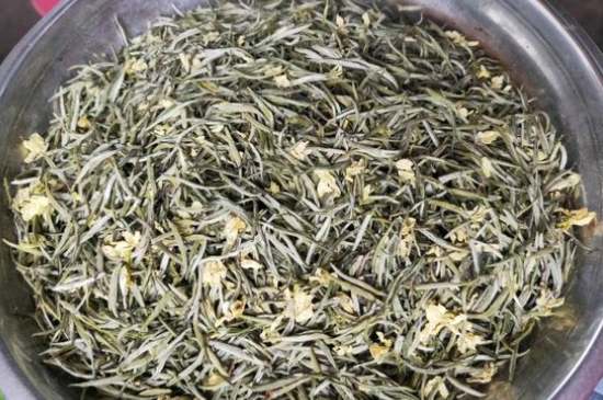 茉莉茶如何制作晒干，自制茉莉茶的做法
