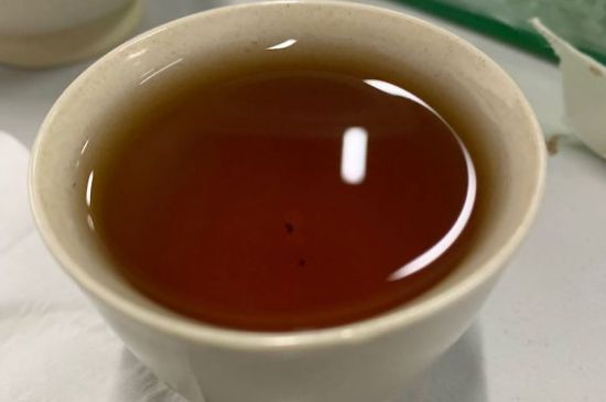 200一斤的茶叶算不算好，两百一斤买的是中低档茶