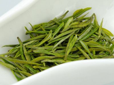 白茶颜色变黄还能喝吗，发黄的白茶好不好？