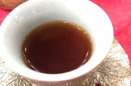 黑茶调理妇科病，女人喝黑茶好处太多了！