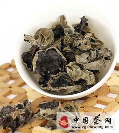  春季减肥先排毒 7类优质减肥食物 助排毒素 