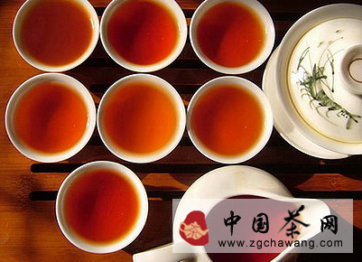 红茶帮忙美容护肤的技巧