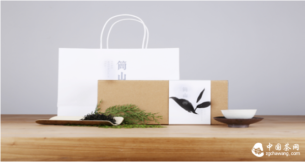 简山茶叶的口号是“最初的简单，最初的茶味”