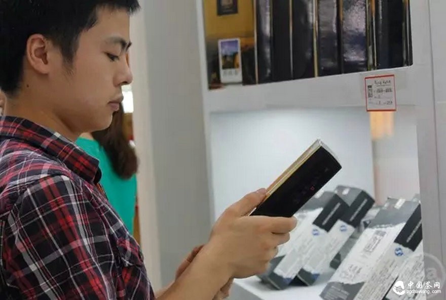 黑茶标准化：东莞茶商收茶有了价值参照