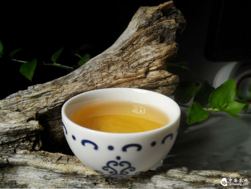 从“乱市普洱”到“健康普洱”的回归