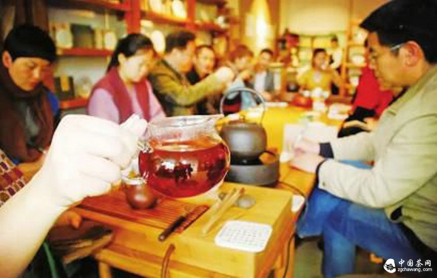 普洱秋茶正在热销