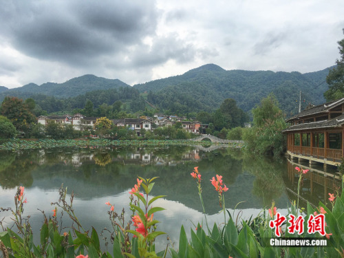 田家沟风景 娄晓摄
