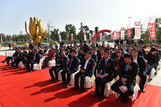 文化为魂茯茶为媒 茯茶镇商业街盛大开盘