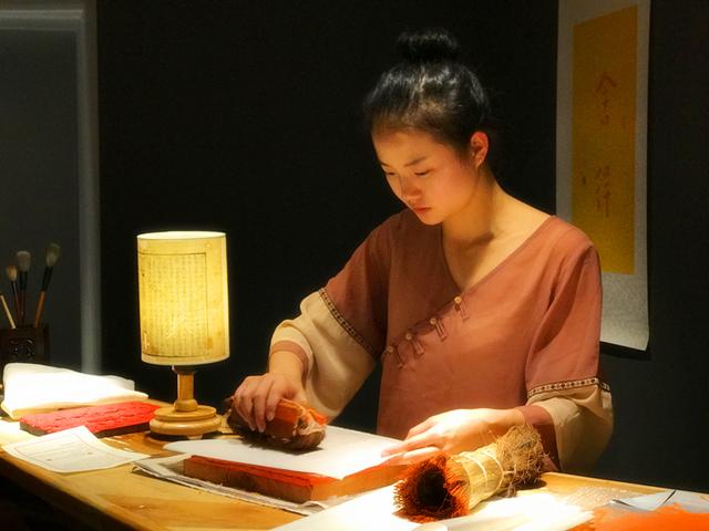 现代文创融合非遗古韵 再现&ldquo;丝路上的茶席&rdquo;