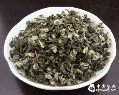如何鉴别碧螺春是否人工“上色”？